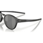 OAKLEY LATCH MATTE BLACK PRIZM BLACK POLAR - تصویر 2